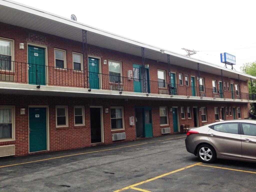 Express Inn Towson Exterior photo